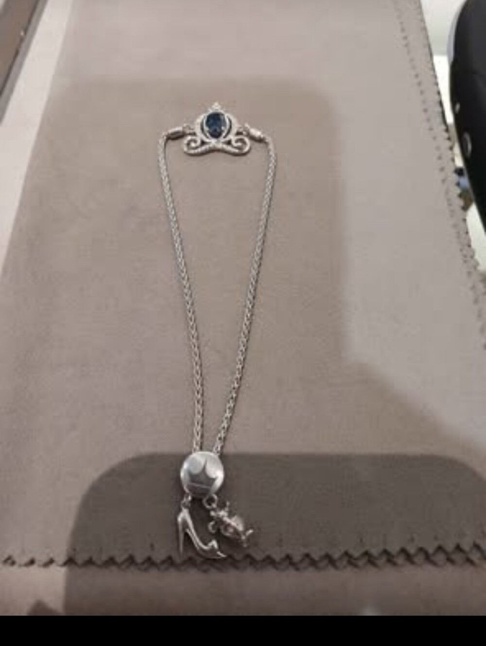 Zales Enchanted Disney Cinderlla Bolo Bracelet
